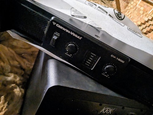 Mackie c300z cerwin vega - c300z,